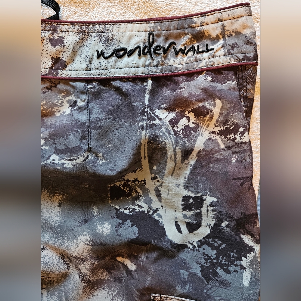 COPY - NWOT men's sized 42, Wonderwall board shorts by Steve & Barry's, palm tr… - Picture 8 of 11